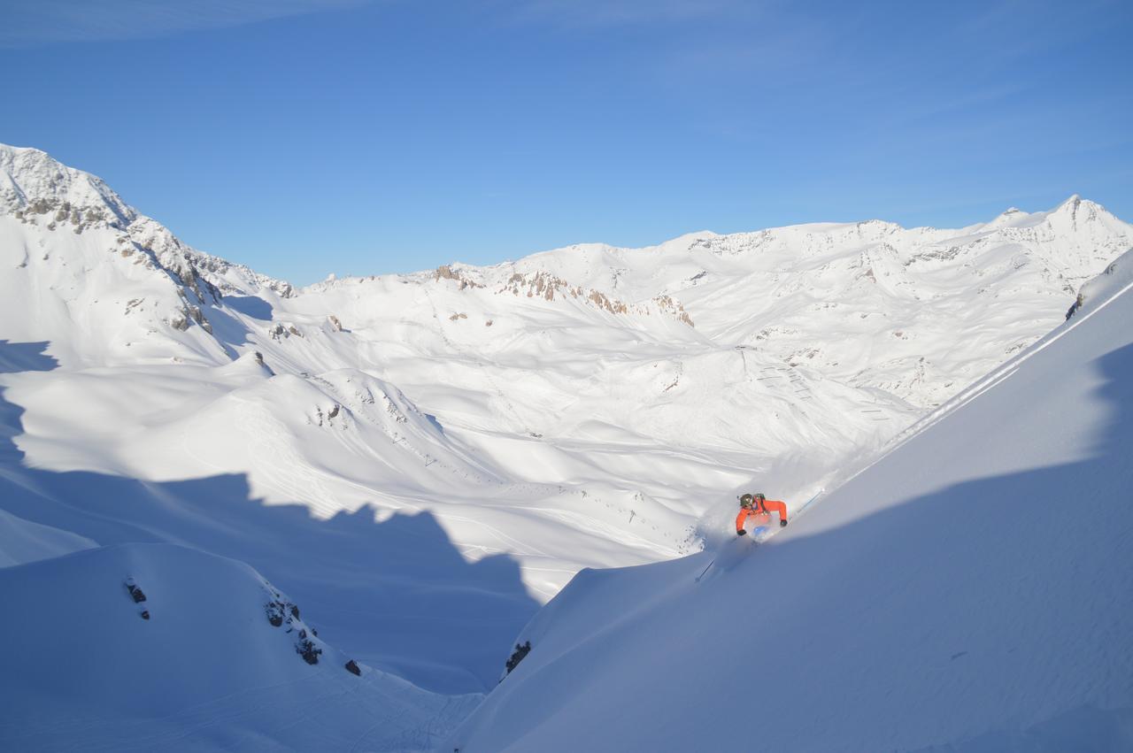Hotel Le Genepy Tignes Eksteriør bilde