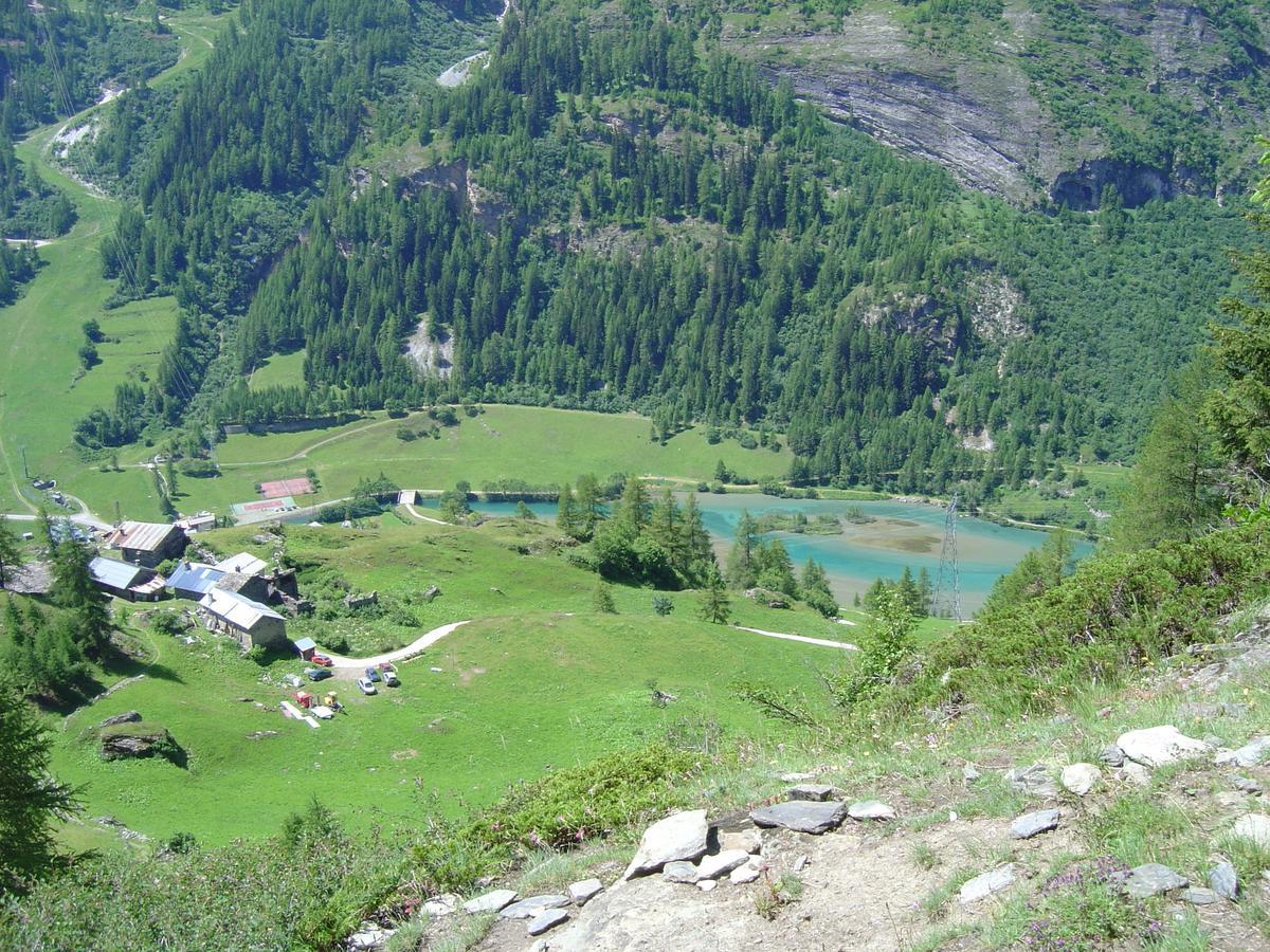 Hotel Le Genepy Tignes Eksteriør bilde